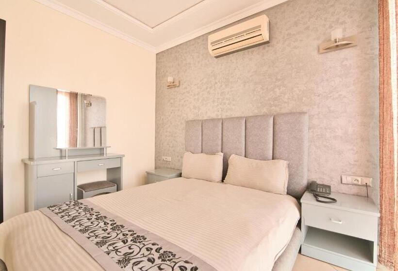 Appart Hôtel Founty Beach