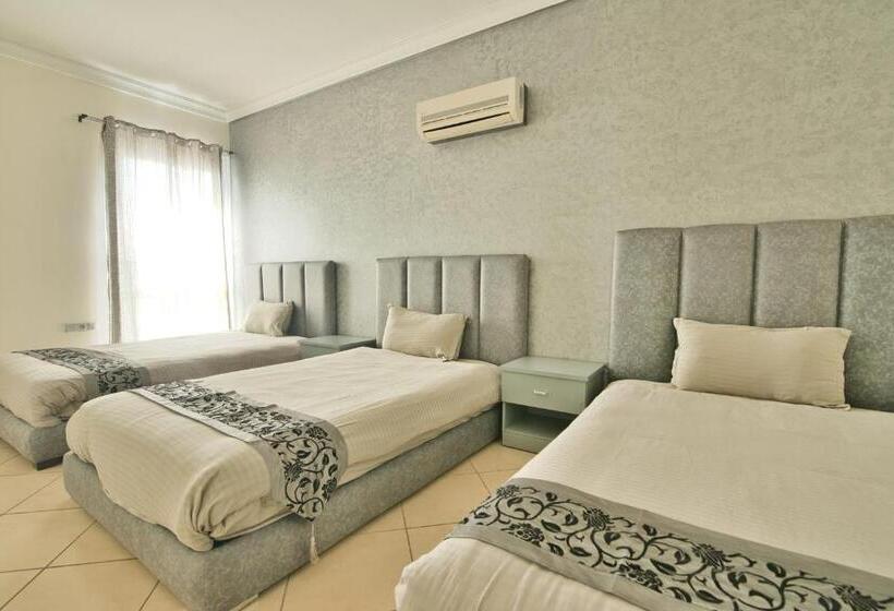 Appart Hôtel Founty Beach