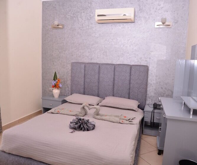 Appart Hôtel Founty Beach