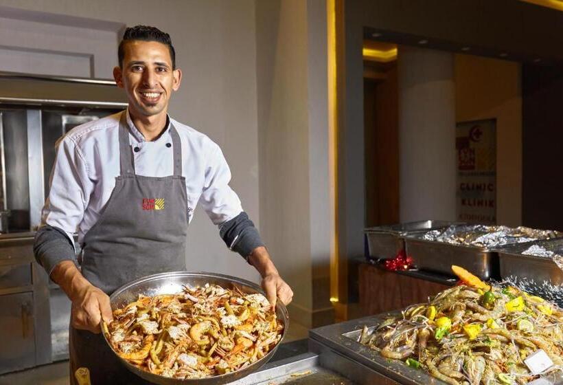 Bellagio Beach Resort & Spa