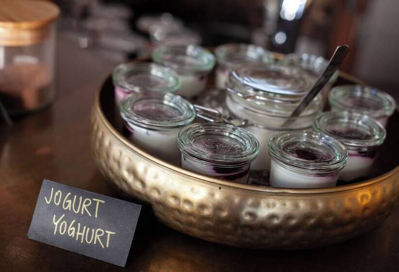 Boutique Hotel Nautilus