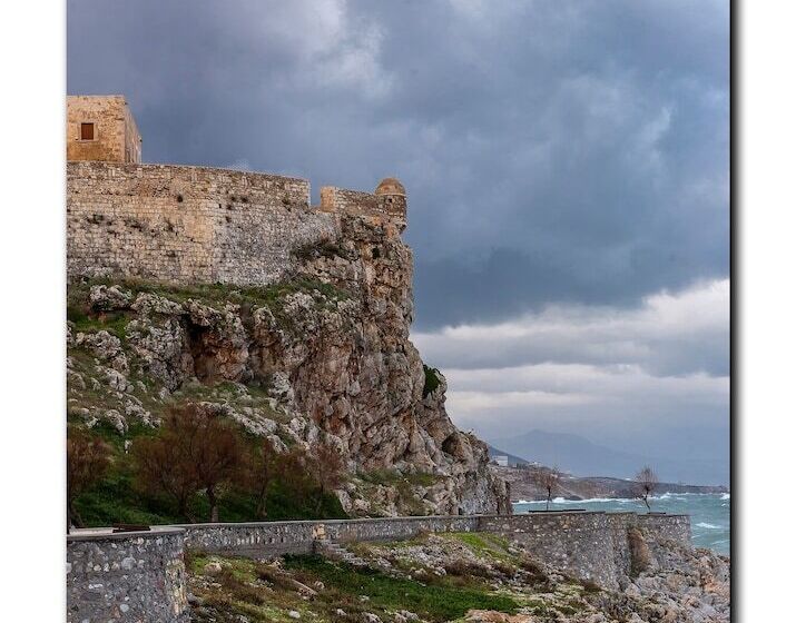 Casa Moazzo Suites And Apartments