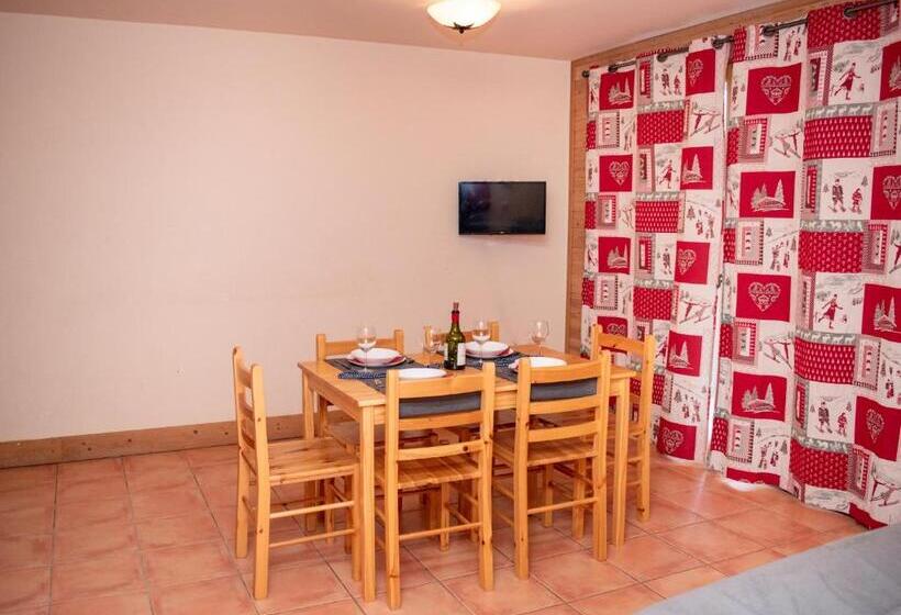 Chalets De Praroustan By Actisource