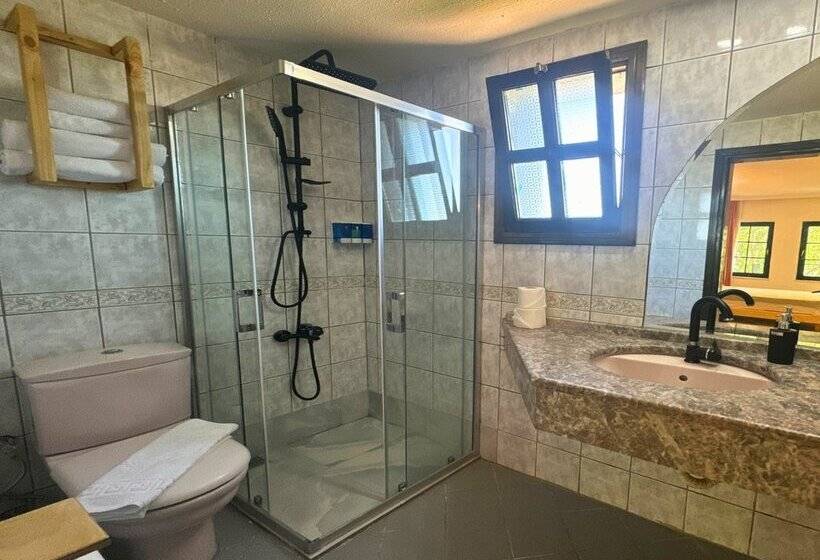 Club Mel Holiday Resort