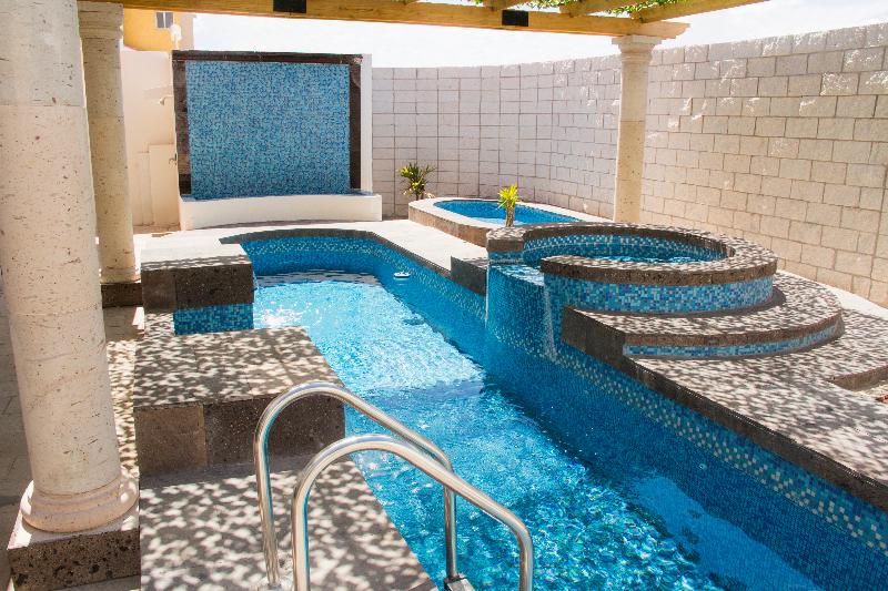 Copper Canyon Boutique Hotel