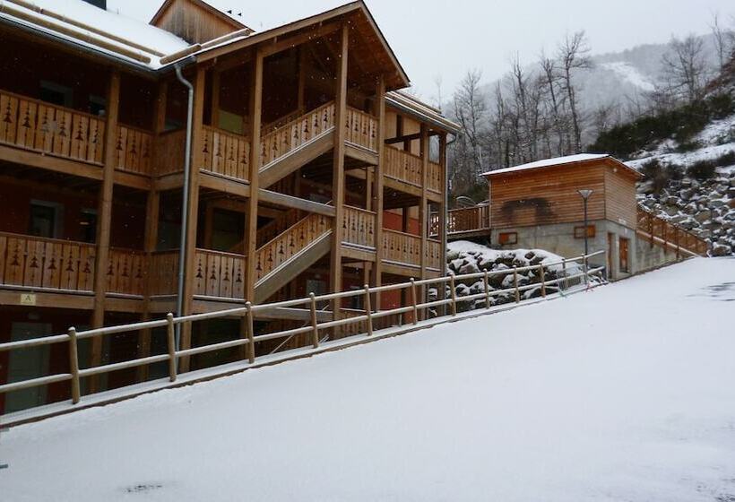 Résidence Domaine De La Vallée D Ax   Location à La Nuit, Linge Inclus