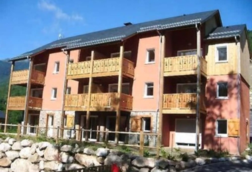 Résidence Domaine De La Vallée D Ax   Location à La Nuit, Linge Inclus