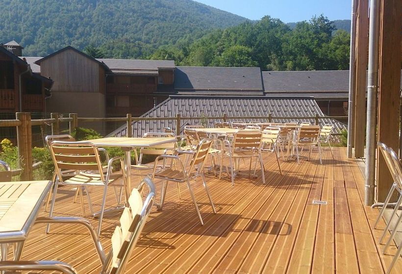 Résidence Domaine De La Vallée D Ax   Location à La Nuit, Linge Inclus