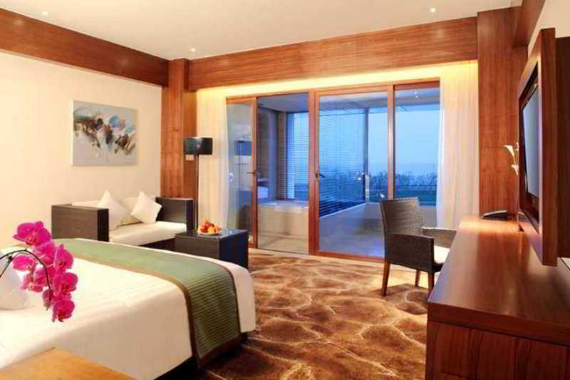 DoubleTree Resort by Hilton Hotel Wuxi - Lingshan