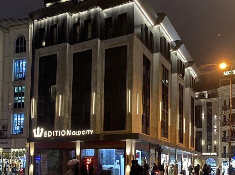 Edition Old City Hotel