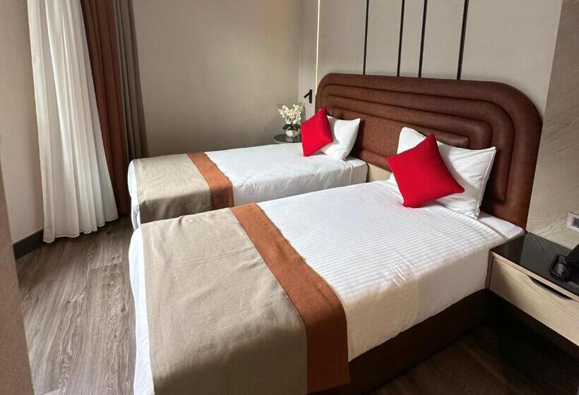 Edition Old City Hotel