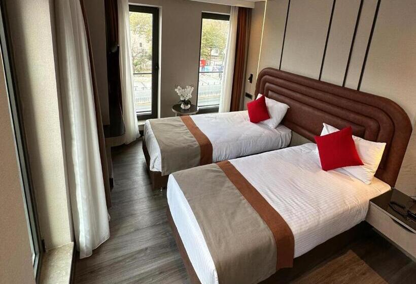 Edition Old City Hotel