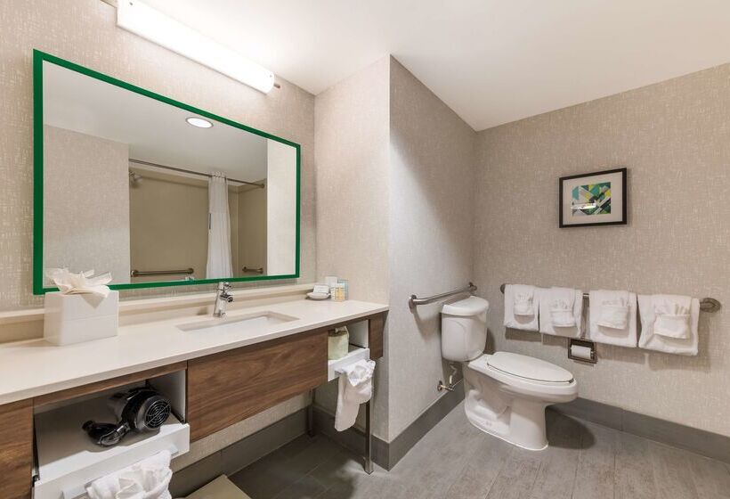 Hampton Inn & Suites Charlotteairport