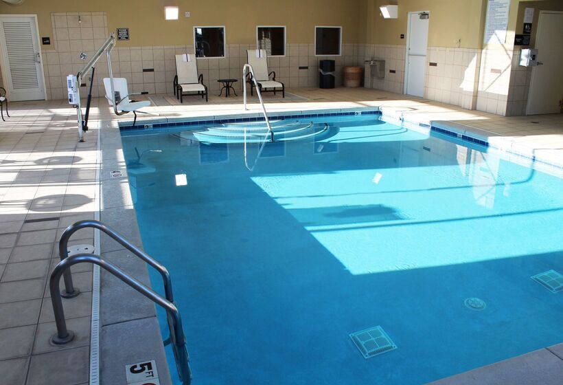 Hampton Inn & Suites Charlotteairport