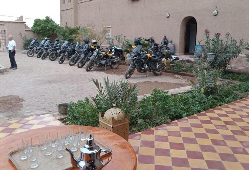 مسافرخانه Auberge Famille Benmoro
