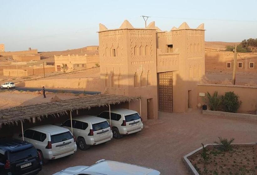 مسافرخانه Auberge Famille Benmoro