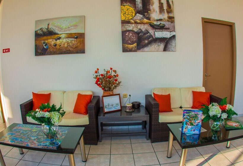 فندق Akti Corali