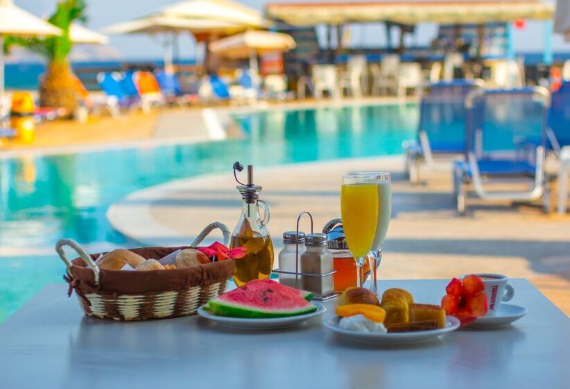 فندق Akti Corali