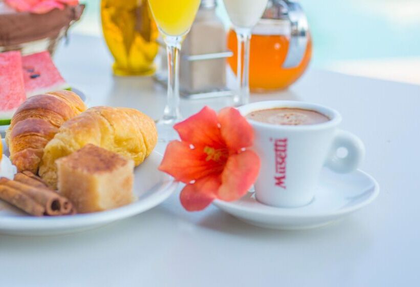 فندق Akti Corali