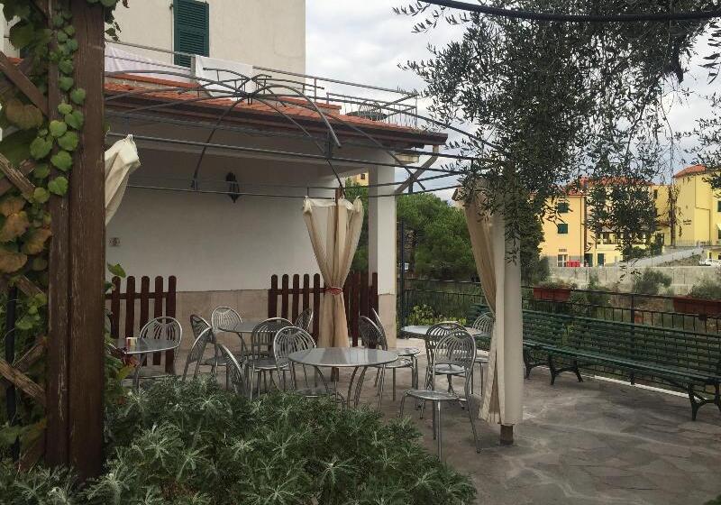 בית מלון כפרי Albergo Serena