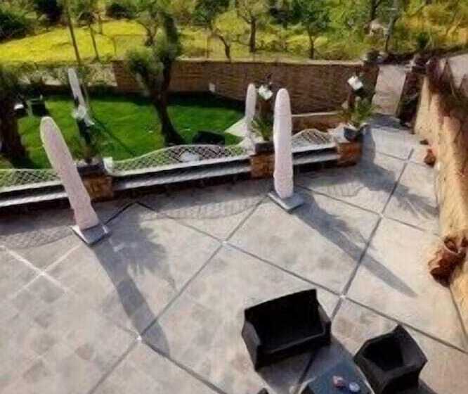 ホテル Antico Casale Russo