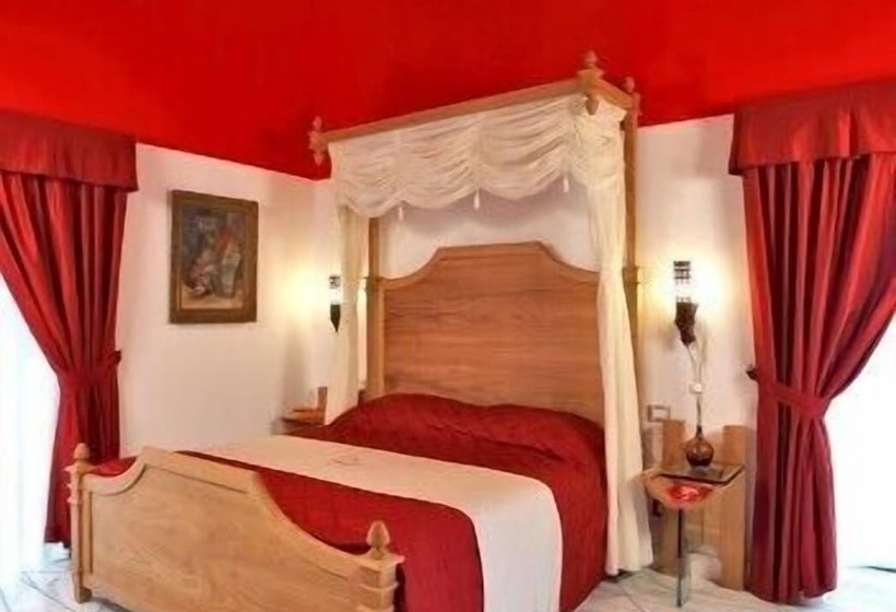 בית מלון כפרי Antico Casale Russo