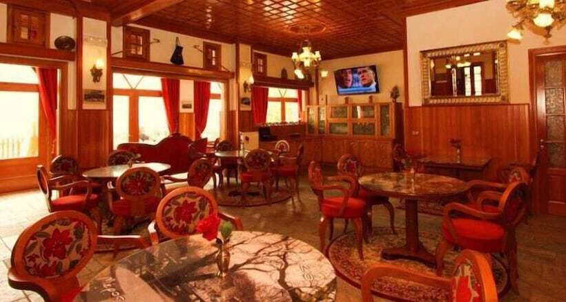 호텔 Archontiko Metsovou Luxury Boutique