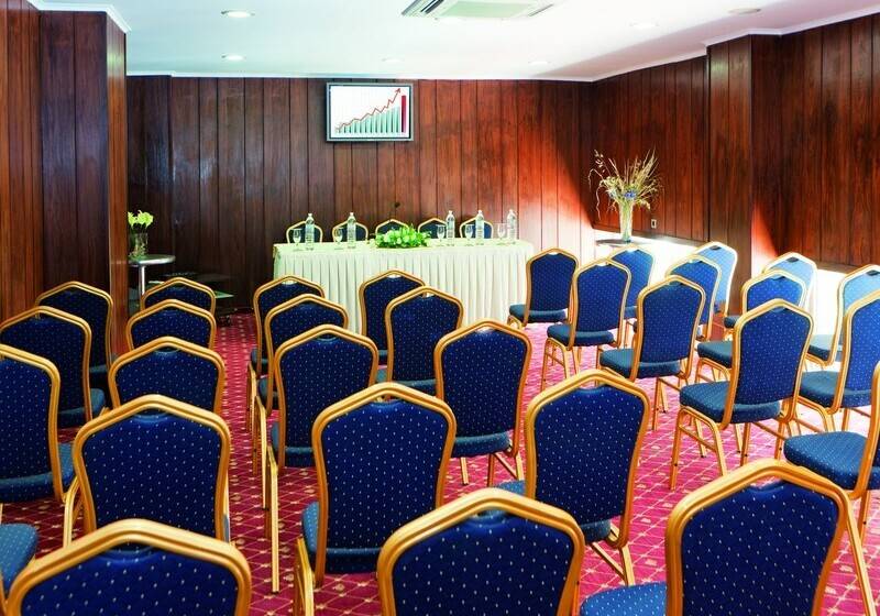 בית מלון כפרי Athena