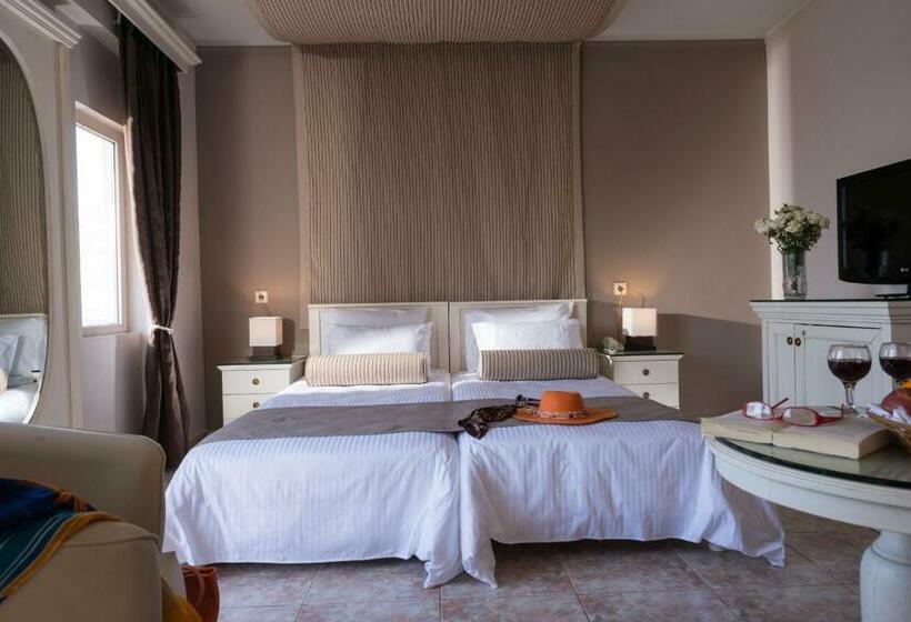 ホテル Athina Palace Resort & Spa