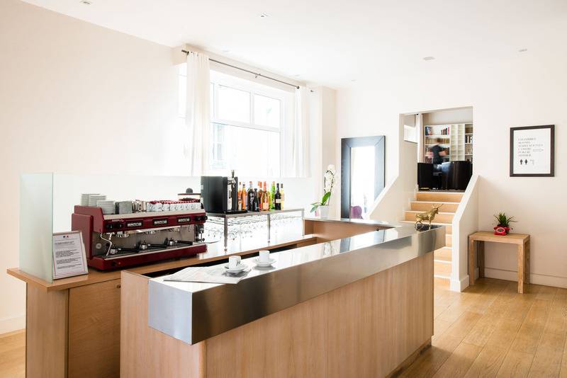 هتل Hôtel Atrium Mondial