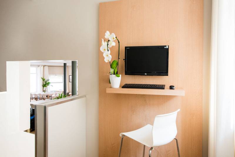 هتل Hôtel Atrium Mondial