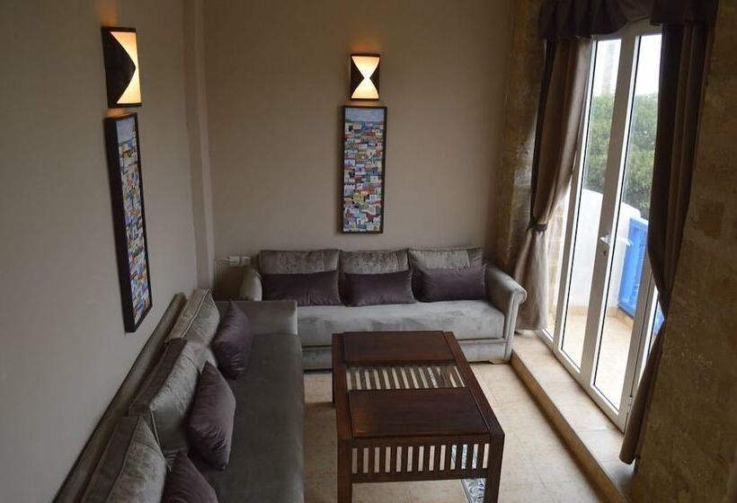 בית מלון כפרי Beau Rivage