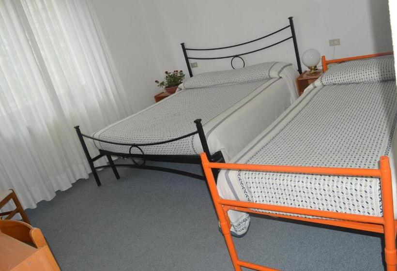 בית מלון כפרי Belvedere