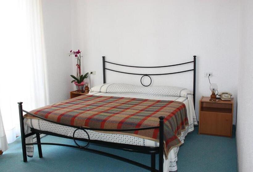 בית מלון כפרי Belvedere