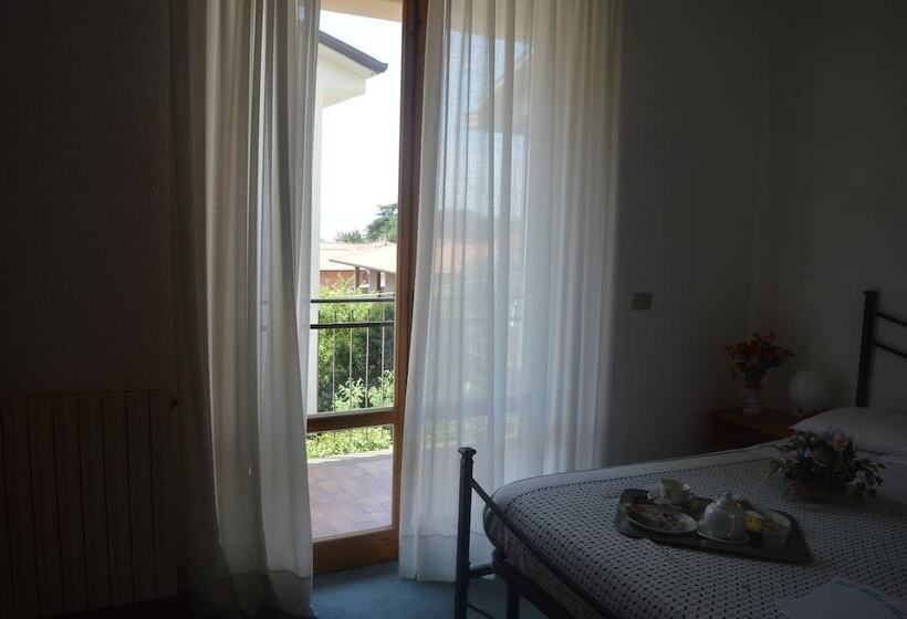 בית מלון כפרי Belvedere