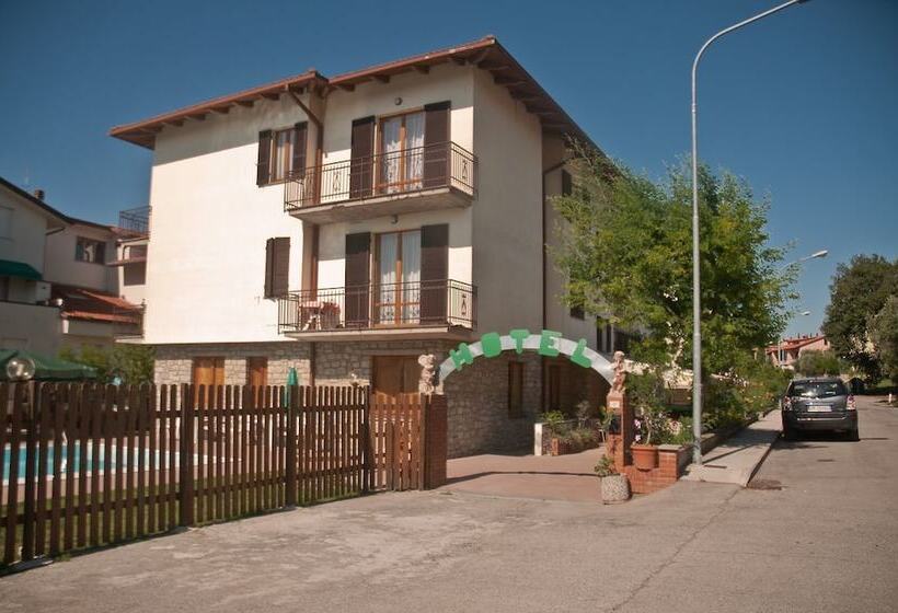 בית מלון כפרי Belvedere