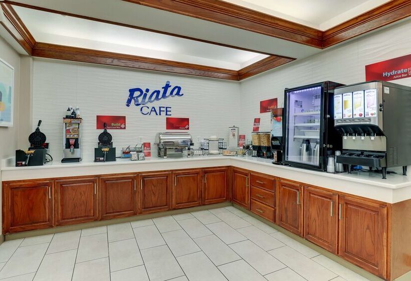 فندق Best Western Plus Riata