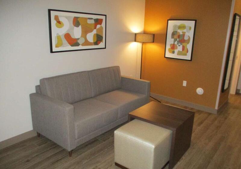 فندق Best Western Plus Riata