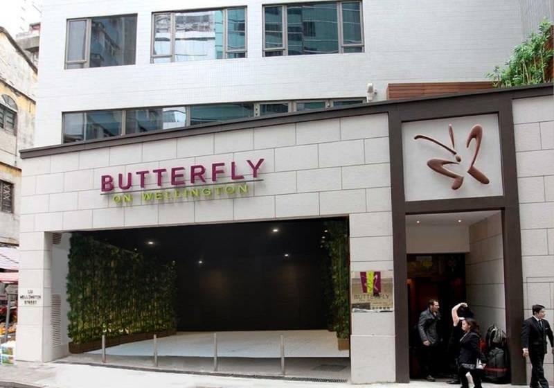 هتل Butterfly On Wellington, Central