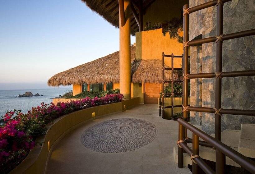 ホテル Cala De Mar Resort & Spa Ixtapa
