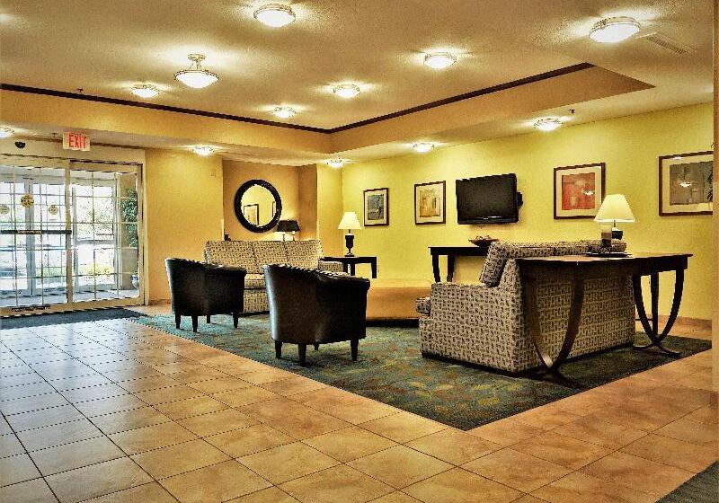 호텔 Candlewood Suites Macon By Ihg