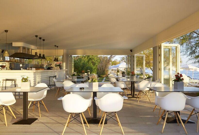 ホテル Capo Di Corfu   All Inclusive