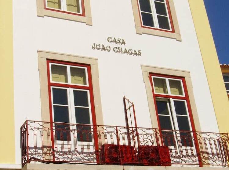 فندق Casa João Chagas Guesthouse, Constância