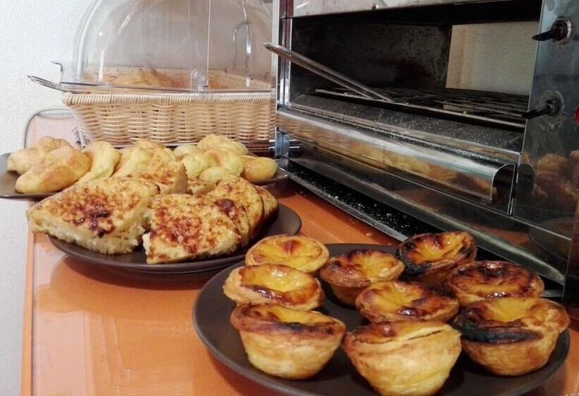 فندق Casa João Chagas Guesthouse, Constância