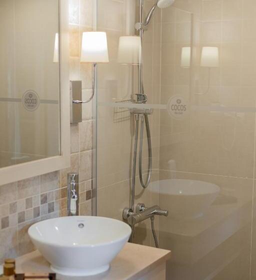 هتل Cocos The Club Solto