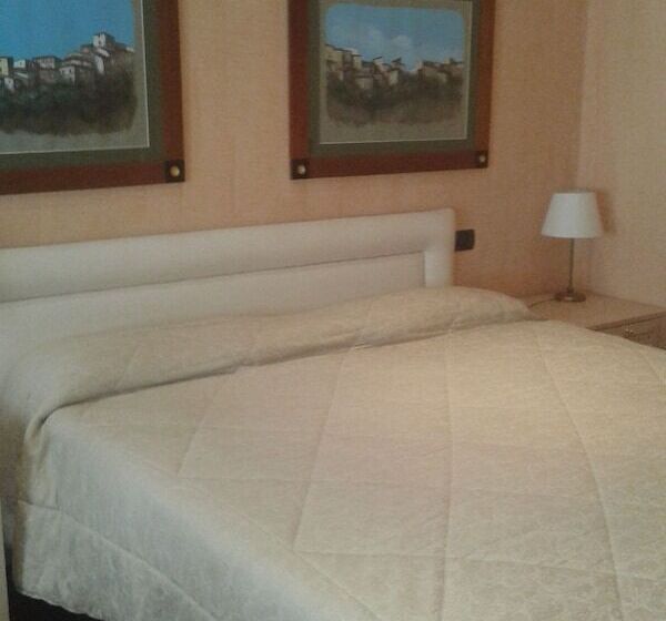 בית מלון כפרי Colosseo Studio Suite