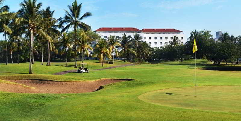 בית מלון כפרי Comfort Inn Puerto Vallarta Golfside & Marina