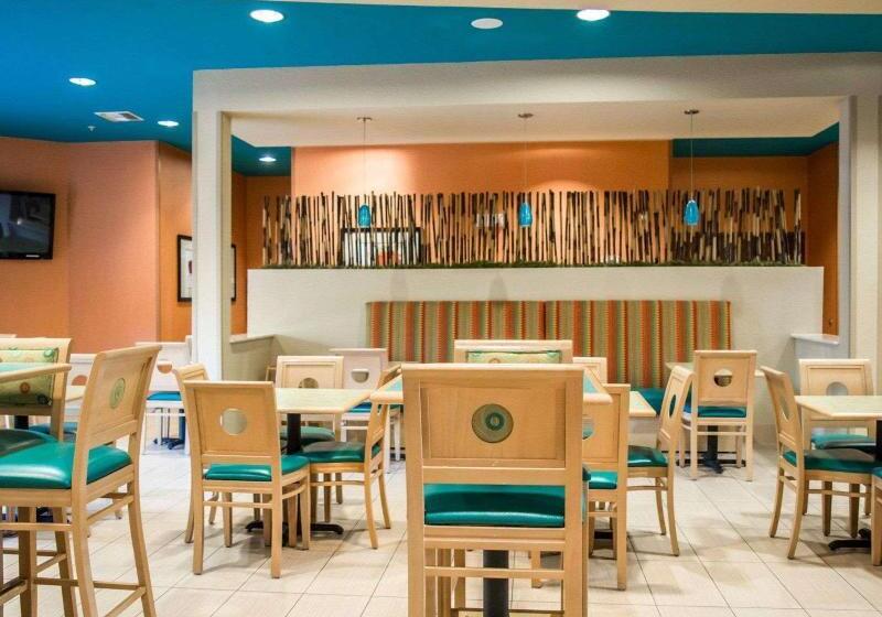 فندق Hampton Inn By Hilton Tampa Fairgrounds Casino