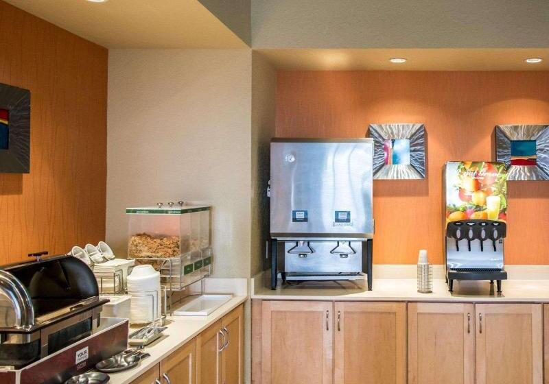 فندق Hampton Inn By Hilton Tampa Fairgrounds Casino