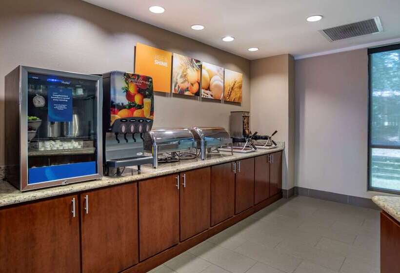 ホテル Comfort Suites Mobile West Tillmans Corner